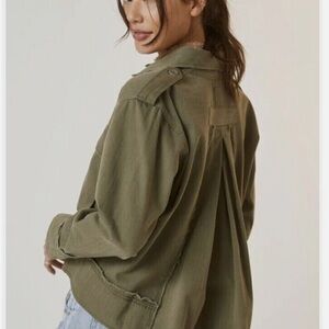 NWT Anthropologie Tiny Cleo Army Green Military Light Utility Jacket